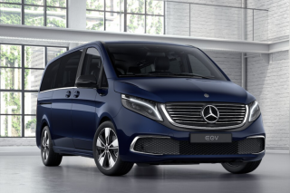 MERCEDES-BENZ EQV 300 L AVANTGARDE - modrá Cavansite metalíza