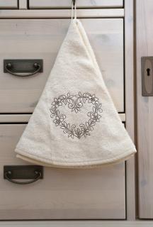 Kulatý ručník - Srdce Barva: Krémově-béžová, Výšivka: Srdce