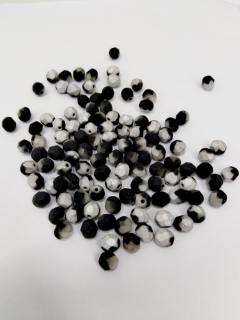Broušené korálky 6mm, barva černo-bílá mat 23980/03000 Balení: 1 ks