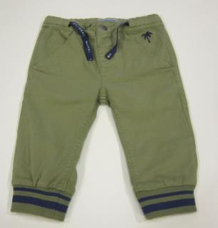 1528/95 Mayoral chlapecké plátěné khaki jogger kalhoty s kapsami Barva: Khaki, Velikost: 68 / 6 měsíců, Materiál: 98% bavlna 2% elastan