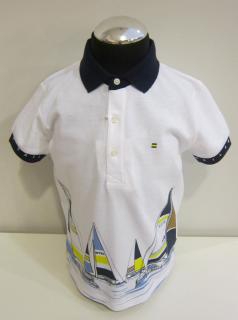 3149/37 Mayoral chlapecké bílé bavlněné tričko s límečkem (polo) s krátkým rukávem s motivem plachetnice Barva: Bílá, Velikost: 134, Materiál: 99%…