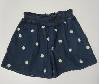 3280/5 Mayoral dívčí středně modrá šortková sukně riflového vzhledu s kapsami a s výšivkou sedmikrásek Barva: Modrá, Velikost: 122 / 7 let, Materiál:…