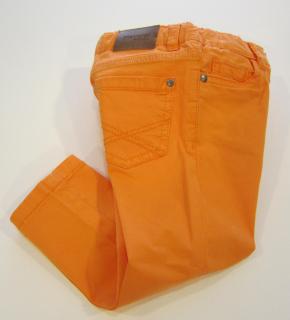 506/88  Mayoral chlapecké letní kalhoty SLIM FIT plátěné oranžové s kapsami Barva: Oranžová, Velikost: 68/ 6 měsíců, Materiál: 98% bavlna 2% elastan