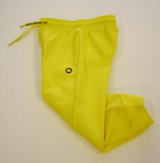 711/61 Mayoral chlapecké žluté sportovní (teplákové) kalhoty v pase na šňůrku a s kapsami Barva: Žlutá, Velikost: 92/ 24 měsíců, Materiál: 79% bavlna…