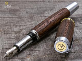 Dřevěné plnící pero Superior American Walnut - Burly chrome č.476