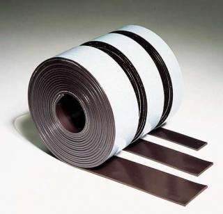 Samolepící magnetická páska, 25 mm x 3 m, hnědá