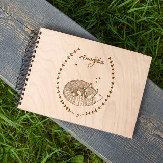 Dřevěné fotoalbum, dekor Foxy