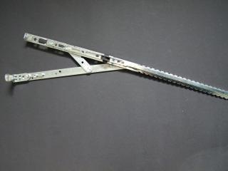 Maco Úhelníkové nůžky 429/F Popis: F - Gr. 4 pro šířku 1301 - 1400mm