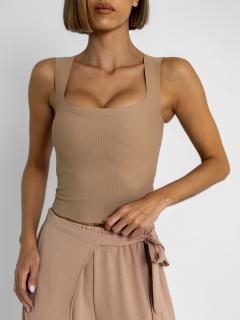Hnědý basic elastický top CAMILLA s vycpávkami Velikost: ONESIZE