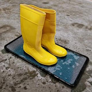 Dekontaminační dezinfekční rohož (vana) na boty, obuv, podrážky FLOMA SD-05 - délka 71,5 cm, šířka 35 cm, výška 3,3 cm (Plastová dekontaminační vana s dezinfekční rohoží SD-05 )