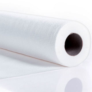 Netkaná textilie EKO WPD bílá perforovaná (Průmyslová perforovaná čistící utěrka z polyesteru a viskózových vláken.)