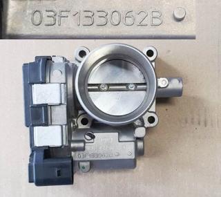 Hrdlo škrtící klapky Originál  03F133062B , 03F 133 062 B