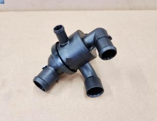 Termostat kompletní MAHLE 03L121111AE , 03L121111AL