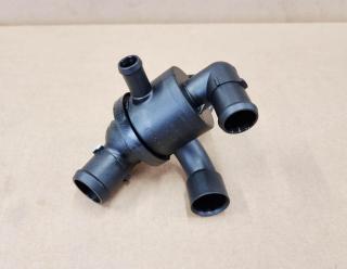 Termostat kompletní Originál 03L121111AE , 03L121111AL