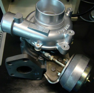 Turbodmychadlo VJ37 Mazda 5 2.0 CD  90kW (VJ37, RF7K13700)