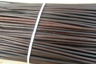 Loupané proutí - tm. hnědé - 160 cm - 1 kg (Loupané proutí - tm. hnědé - 160 cm - 1 kg)