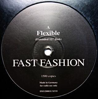 12  Depeche Mode ‎– Flexible (Fast Fashion Mixes) (Deska trochu ohraná, vlásenky i jemné povrchové oděrky. Hraje fajn, dobrý zvuk. Obal lehce obnošený.)