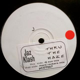 12  Jaz Klash - Thru The Haze (Pouze disk 2 z původního 2LP. Deska lehce ohraná. Obal v perfektním stavu (UK, 1997, Drum n Bass, Jungle))