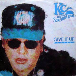 12  KC &amp; The Sunshine Band ‎– Give It Up (Remixes) (Deska i obal jsou v horším stavu.)