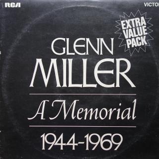 2LP Glenn Miller ‎– A Memorial 1944-1969 ((1970) KOMPILACE, VINYL 1 V HORŠÍM STAVU)