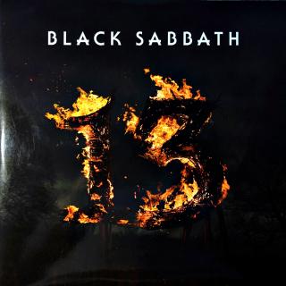 2xLP Black Sabbath ‎– 13 (Na deskách pouze několik velmi jemných vlásenek, téměř jako nové. Rozevírací obal v bezvadném stavu. Tištěné tvrdé vnitřní obaly.)