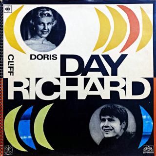 2xLP Doris Day / Cliff Richard – Doris Day / Cliff Richard (Včetně brožury (8 stran). Obě desky jsou v krásném a lesklém stavu, jen pár ultra-jemných vlásenek pod ostrým světlem. Bezvadný a čistý zvuk i v pasážích mezi skladbami. Rozevírací obal je taky p