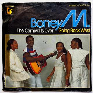 7  Boney M. – The Carnival Is Over / Going Back West (Deska je ohraná, posetá jemnými vlásenkami. Hraje stále fajn, velmi dobrý a čistý zvuk. Obal je ve špatném stavu, roztrhnutý a hodně obnošený viz fotky.)