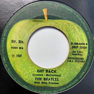 7  The Beatles With Billy Preston – Get Back / Don't Let Me Down (Deska je hodně ohraná, posetá jemnými vlásenkami i pár jemných oděrek. Hraje dobře s výraznějším praskotem. Nový tvrdý obal bez potisku.)