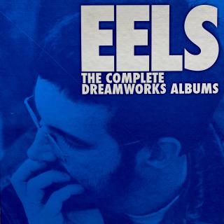 8xLP Eels – The Complete Dreamworks Albums (V kartonovém boxu. Všechny desky jsou nové, neotevřené a stále zatavené ve fólii - perfektní stav. Na čelní straně boxu je tenký dlouhý škrábanec a na hraně malá oděrka viz fotky. Made in Germany.)