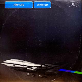 LP Arp-Life – Jumbo Jet (Deska je v krásném a lesklém stavu, pravděpodobně nehraná. Obal je taky pěkný, jen lehké stopy používání.)