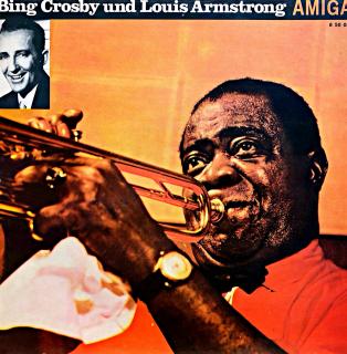 LP Bing Crosby &amp; Louis Armstrong ‎– Bing Crosby Und Louis Armstrong (Deska je v pěkném a lesklém stavu, jen lehce ohraná s jemnými vlásenkami. Bezvadný a čistý zvuk i v pasážích mezi skladbami. Obal je v perfektní kondici.)