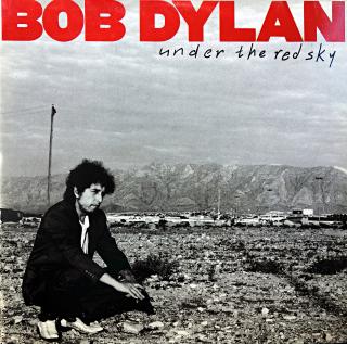 LP Bob Dylan ‎– Under The Red Sky (Včetně přílohy. Na desce několik jemných oděrek. Zvuk je bezvadný a čistý. Obal ve velmi pěkném stavu.)