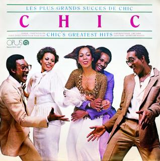 LP Chic ‎– Les Plus Grands Succes De Chic = Chic's Greatest Hits (Deska je v dobrém a lesklém stavu, lehce ohraná s jemnými vlásenkami a několika velmi jemnými povrchovými oděrkami. Hraje fajn, velmi dobrý zvuk, jen mírný praskot mezi skladbami. Obal je v