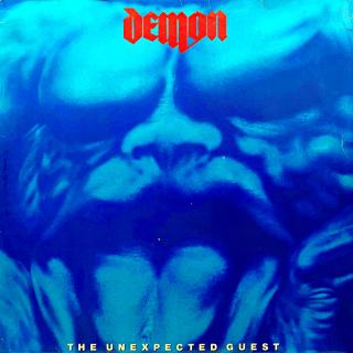 LP Demon ‎– The Unexpected Guest (Deska je hodně ohraná, posetá jemnými vlásenkami i velmi jemnými povrchovými oděrkami. Nicméně hraje fajn, až překvapivě dobrý a čistý zvuk. Obal je lehce obnošený, trochu ošoupané hrany.)