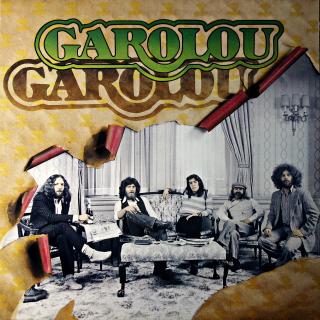 LP Garolou ‎– Romancero (Deska v pěkném stavu, pouze velmi jemné vlásenky. Rozevírací obal ve velmi dobré kondici.)