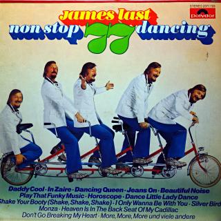 LP James Last ‎– Non Stop Dancing 77 (Na začátku strany B je drobná oděrka, zde jsou několik otáček slyšet lupance. Jinak pouze jemné vlásenky. Obal v pěkném stavu.)