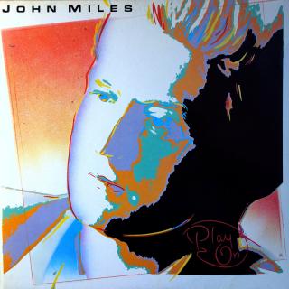 LP John Miles ‎– Play On (Na desce výraznější oděrka a hodně vlásenek, nicméně v tomto místě nejsou slyšet lupance. Obal ve velmi dobrém stavu.)