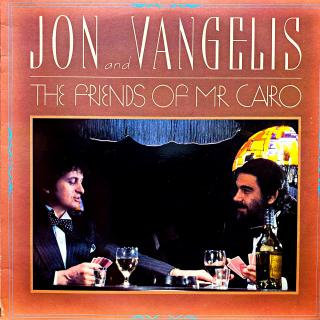 LP Jon And Vangelis ‎– The Friends Of Mr Cairo (Deska je pěkná a lesklá, lehce ohraná s jemnými vlásenkami. Hraje bezvadně, výborný a čistý zvuk. Obal je v krásném stavu.)