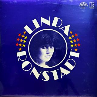 LP Linda Ronstadt – Linda Ronstadt (Deska i obal jsou v krásném a lesklém stavu, jen pár jemných vlásenek pod ostrým světlem.)