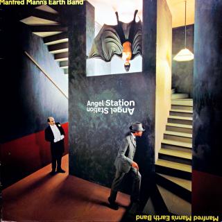 LP Manfred Mann's Earth Band ‎– Angel Station (Deska mírně ohraná s jemnými vlásenkami. Obal v pěkném stavu.)