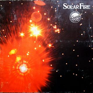 LP Manfred Mann's Earthband ‎– Solar Fire (Deska v dobrém stavu s jemnými vlásenkami. Rozevírací obal jen lehce obnošený.)