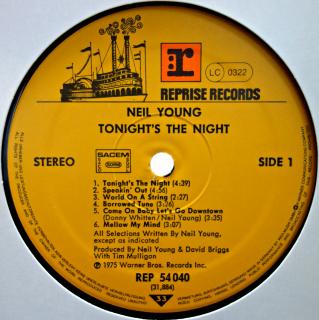 LP Neil Young ‎– Tonight's The Night (Nemá originální obal. Deska jen lehce ohraná, mírný praskot v tichých pasážích. Nový tvrdý bílý obal.)