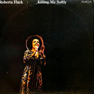 LP Roberta Flack – Killing Me Softly (Na konci strany B jedna velmi lehká povrchová oděrka. Několik posledních otáček jsou zde slyšet jemné lupance. Kromě toho velmi pěkný a lesklý stav i výborný zvuk. Obal je pěkný, lehce obnošený.)