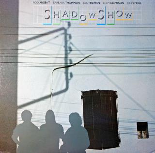 LP Shadowshow ‎– Shadowshow (Na desce jemné vlásenky. Obal je ve velmi dobrém stavu, pouze menší oděrky na hranách.)