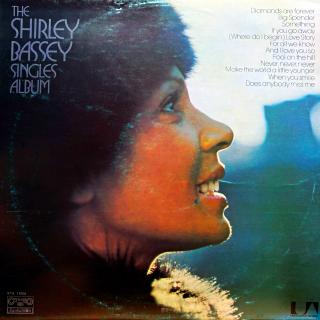 LP Shirley Bassey – The Shirley Bassey Singles Album (Deska je v krásném a lesklém stavu, pravděpodobně nehraná. Obal je lehce obnošený viz foto.)