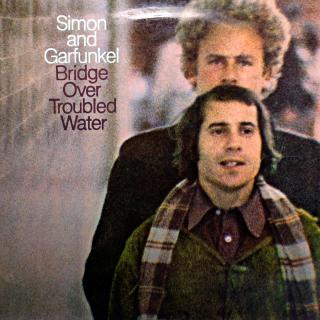 LP Simon And Garfunkel ‎– Bridge Over Troubled Water (Deska jen lehce ohraná, jemné vlásenky. Obal také jen lehce obnošený s drobnými nečistotami na zadní straně. Stereo záznam.)