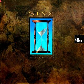 LP Styx – Edge Of The Century (Deska je v pěkném a lesklém stavu, jen lehce ohraná s jemnými vlásenkami a dvěma velmi jemnými šmouhami. Hraje bezvadně, výborný a čistý zvuk i v pasážích mezi skladbami. Obal je pěkný a lesklý s drobnými oděrkami na hranách
