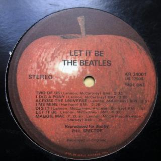 LP The Beatles ‎– Let It Be (ALBUM (1970) VINYL VÍCE POŠKRÁBANÝ ALE HRAJE OK, V ČERNÉM TVRDÉM GENERIC OBALU, ORIGINÁLNÍ OBAL SE ZTRATIL)