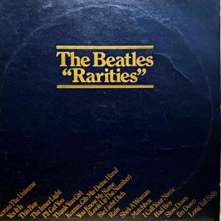 LP The Beatles ‎– Rarities (Jedna krátká, tenká, velmi lehká kosmetická oděrka přes skladbu B1 a pár jemných vlásenek. Hraje fajn, bezvadný zvuk. Obal je v pěkném stavu, jen velmi lehké stopy používání, drobné mikro-oděrky na hranách.)
