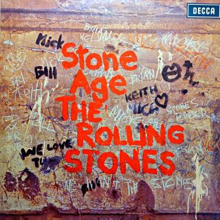 LP The Rolling Stones ‎– Stone Age (Deska trochu ohraná. Mnoho jemných vlásenek i několik povrchových oděrek. Hraje fajn, dobrý zvuk. Mírný praskot pouze v tichých pasážích. Obal má na dvou místech proseknutou hranu, ale potisk z obou stran je bezvadný.)